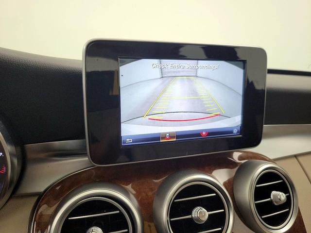 Photo of 2016 White Mercedes-Benz C-Class