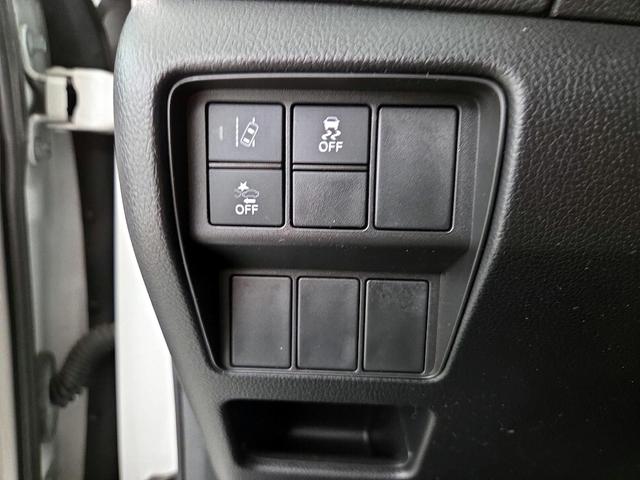 Photo of 2019 White Honda CR-V