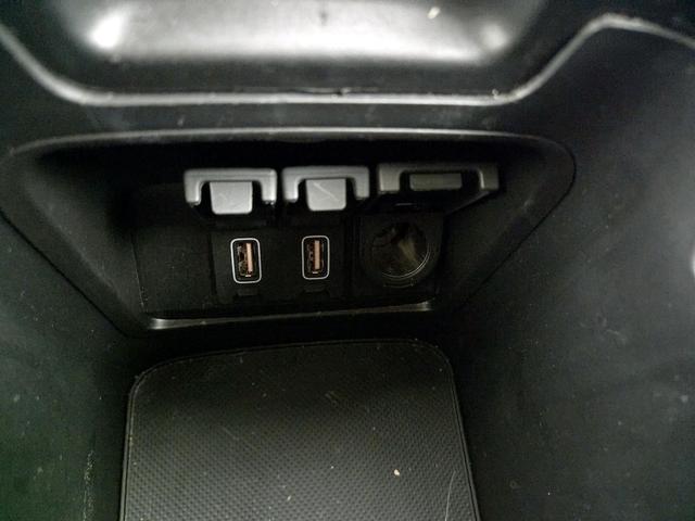 Photo of 2019 White Honda CR-V