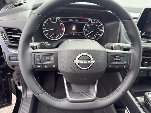 Photo of 2026 Super Black Nissan Rogue