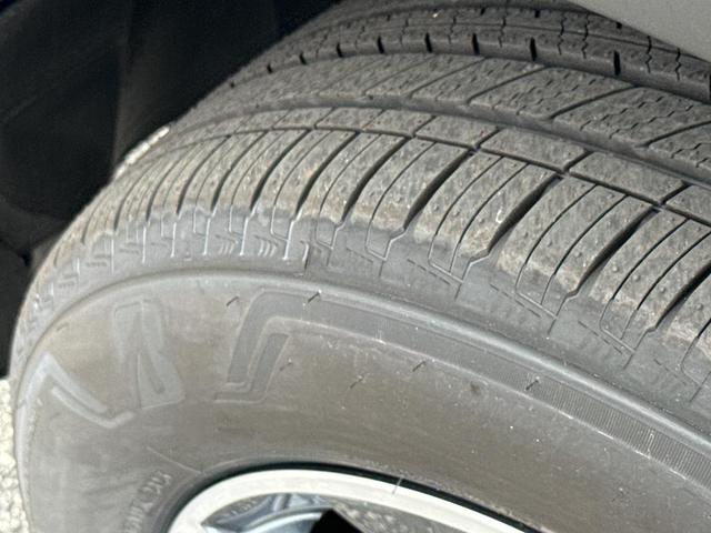 Photo of 2026 Super Black Nissan Rogue