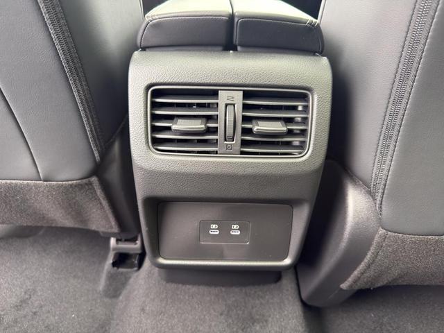 Photo of 2026 Super Black Nissan Rogue