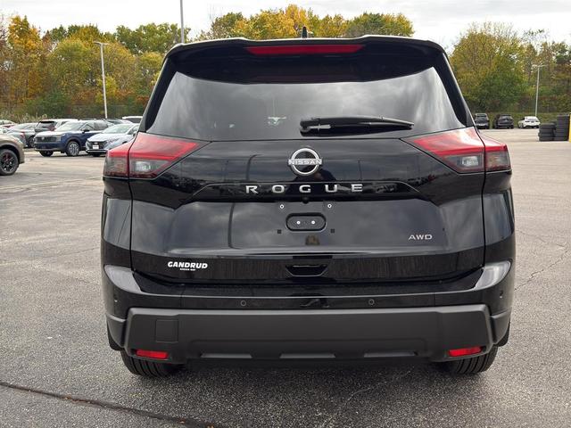 Photo of 2026 Super Black Nissan Rogue