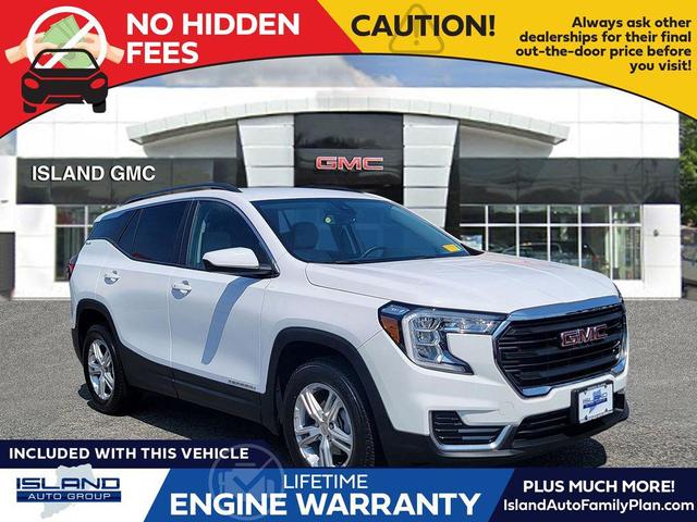 Photo of 2022 Summit White GMC Terrain