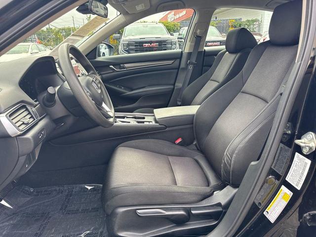Photo of 2020 Crystal Black Pearl Honda Accord