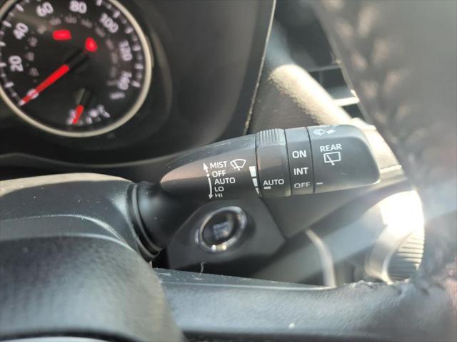 Photo of 2022 White Toyota RAV4