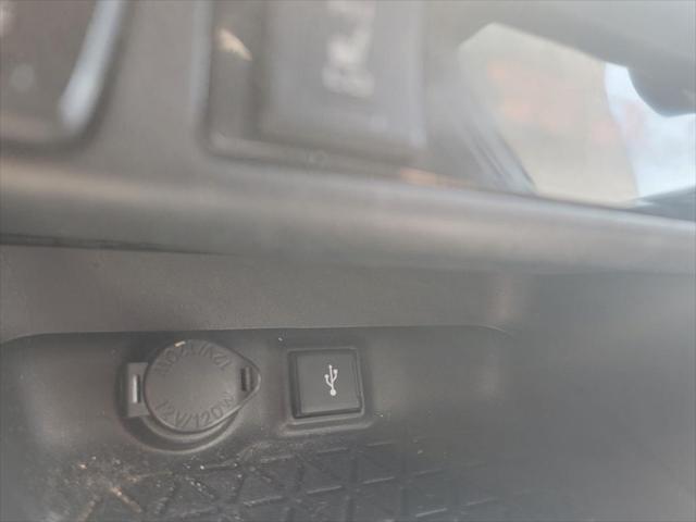 Photo of 2022 White Toyota RAV4