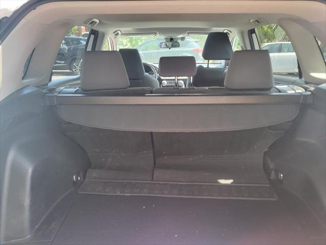 Photo of 2022 White Toyota RAV4