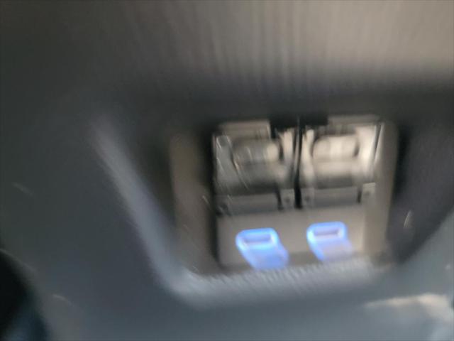 Photo of 2022 White Toyota RAV4