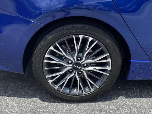 Photo of 2024 Deep Sea Blue Kia Forte