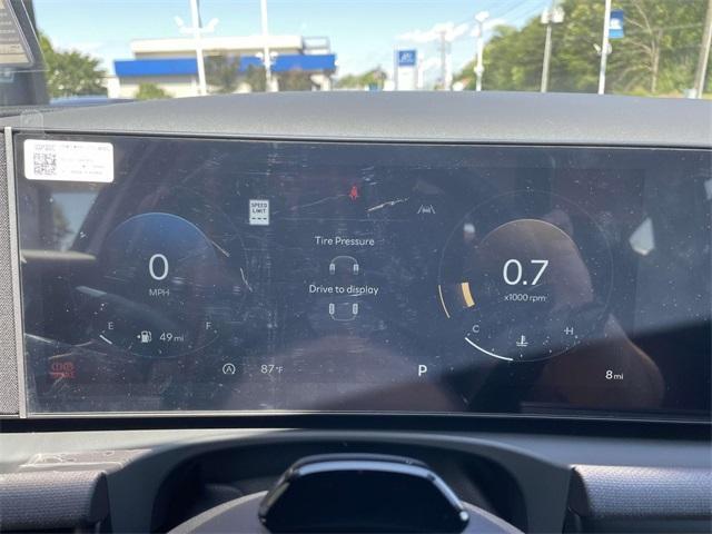 Photo of 2025 White Hyundai TUCSON