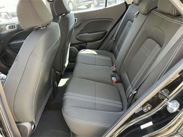 Photo of 2022 Black Noir Pearl Hyundai VENUE