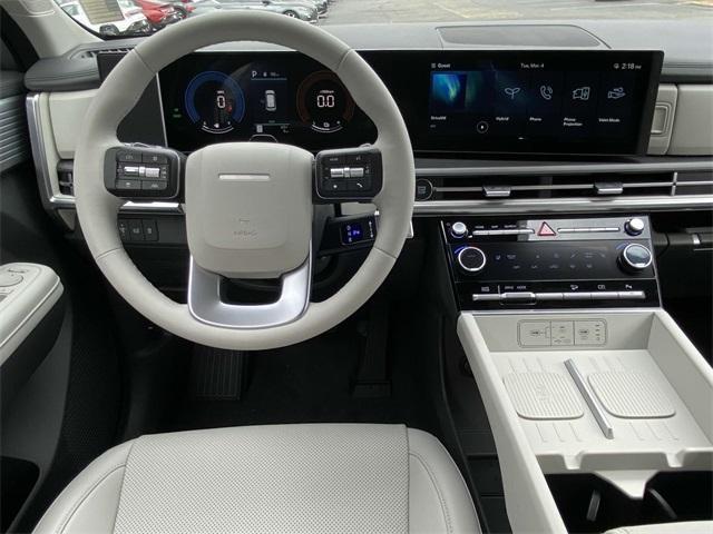 Photo of 2025 Shimmering Silver Hyundai SANTA FE HEV