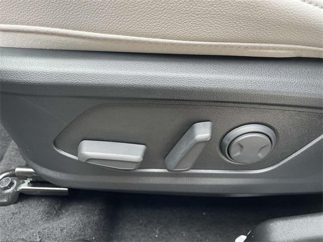 Photo of 2025 Red Hyundai TUCSON