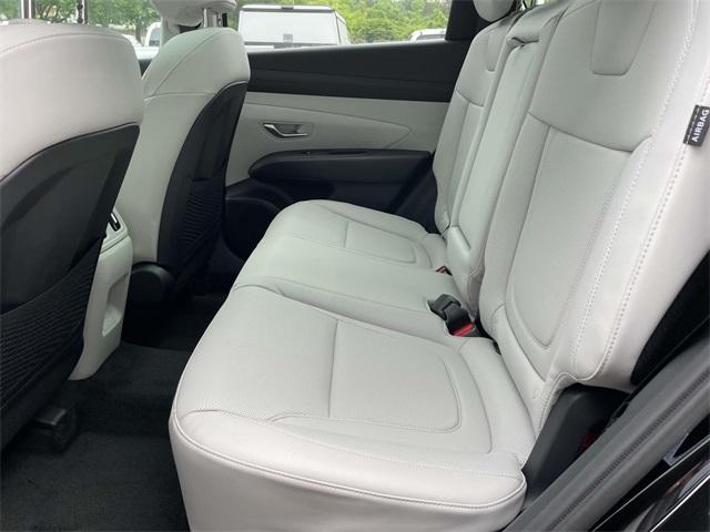 Photo of 2025 Gray Hyundai TUCSON Hybrid