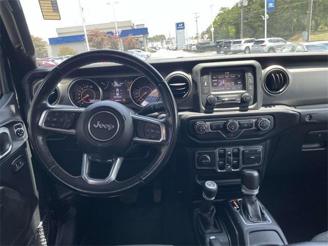 Photo of 2020 Black Clearcoat Jeep Gladiator