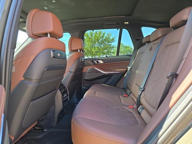 Photo of 2025 Manhattan Brown BMW X5