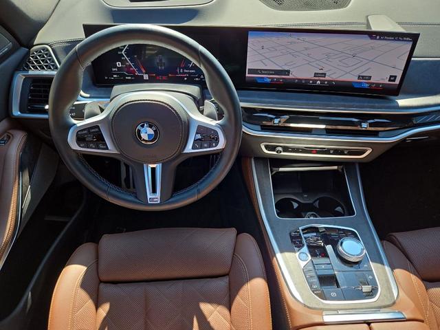 Photo of 2025 Manhattan Brown BMW X5