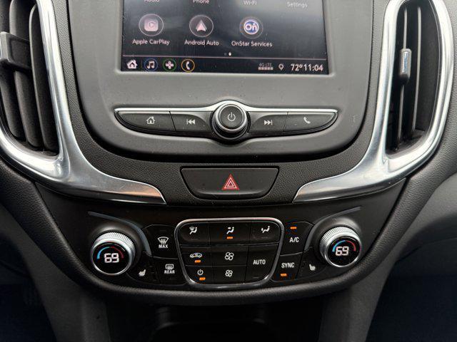 Photo of 2021 Summit White Chevrolet Equinox