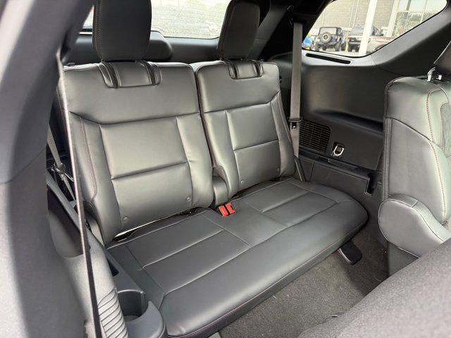 Photo of 2025 Vapor Blue Metallic Ford Explorer