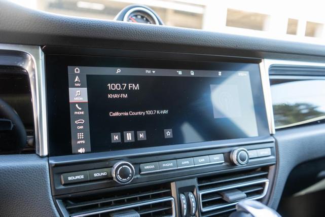 Photo of 2021 Gray Porsche Macan