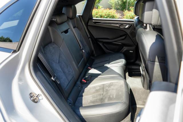 Photo of 2021 Gray Porsche Macan