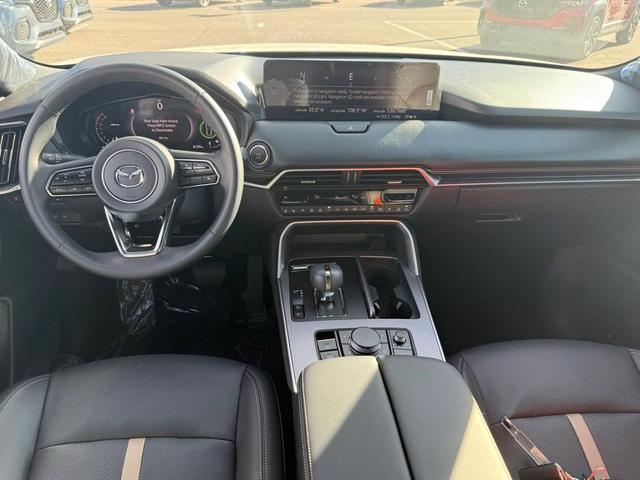 Photo of 2024 Rhodium White Metallic Mazda CX-90