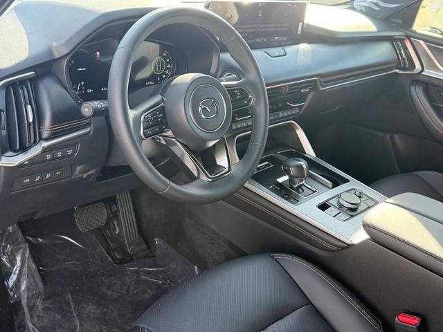 Photo of 2024 Rhodium White Metallic Mazda CX-90