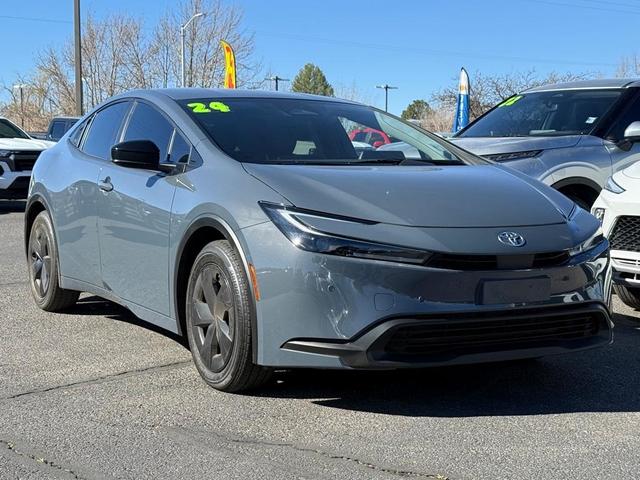 2024 Toyota Prius