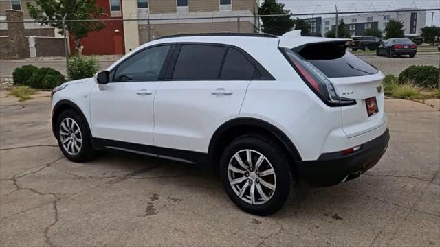 Photo of 2021 Crystal White Tricoat Cadillac XT4