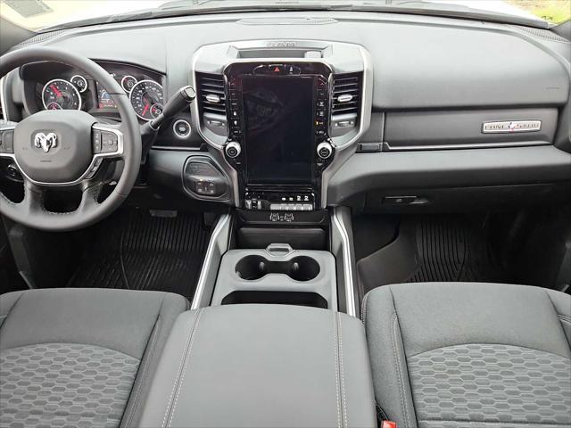 Photo of 2025 Bright White Clearcoat RAM 2500