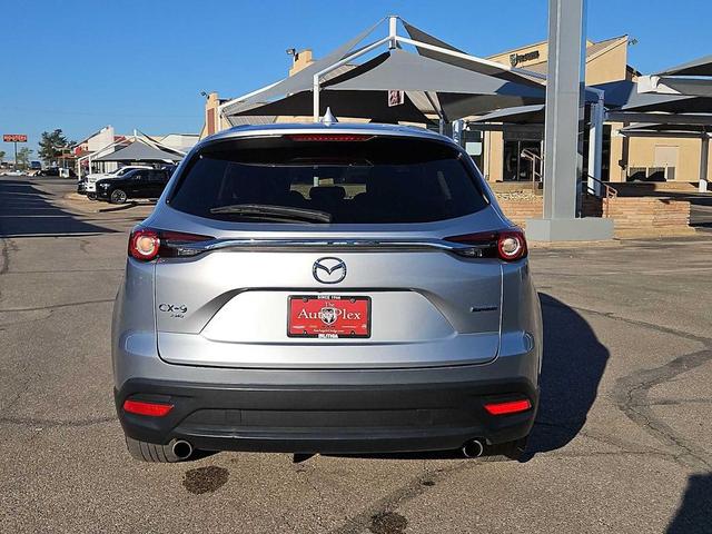Photo of 2023 Sonic Silver Metallic Mazda CX-9