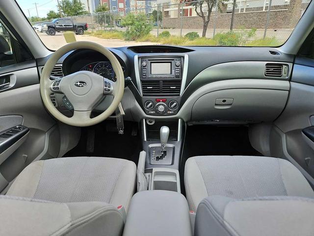 Photo of 2013 Satin White Pearl Subaru Forester