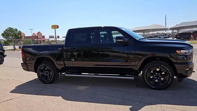 Photo of 2026 Diamond Black Crystal Pearlcoat RAM 1500