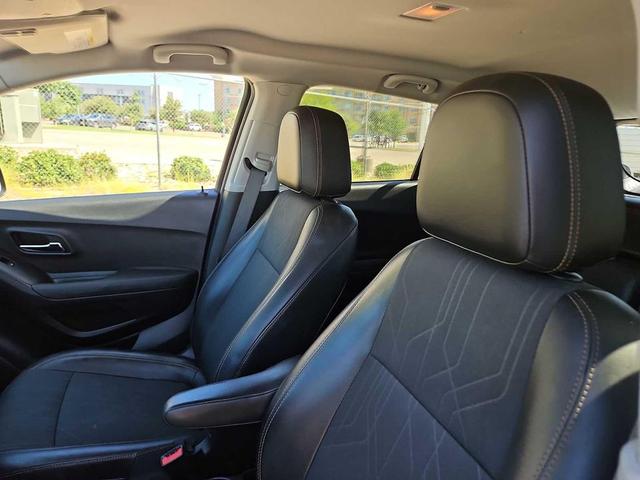 Photo of 2019 Mosaic Black Metallic Chevrolet Trax
