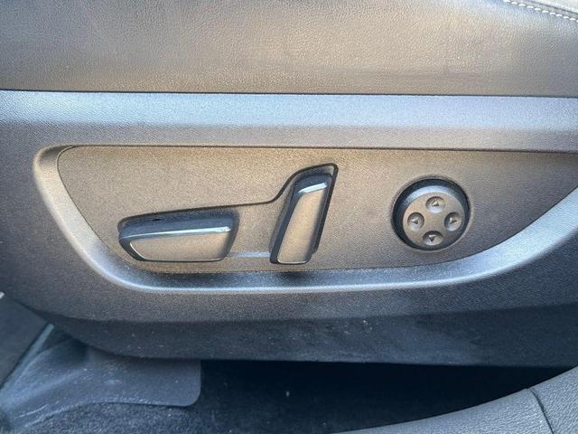 Photo of 2024 Black Obsidian INFINITI QX50