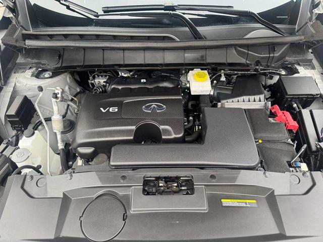 Photo of 2024 Warm Titanium INFINITI QX60