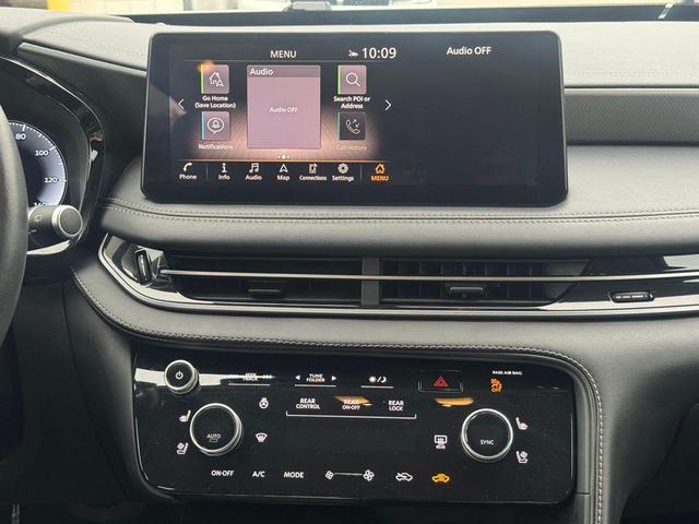 Photo of 2024 Warm Titanium INFINITI QX60