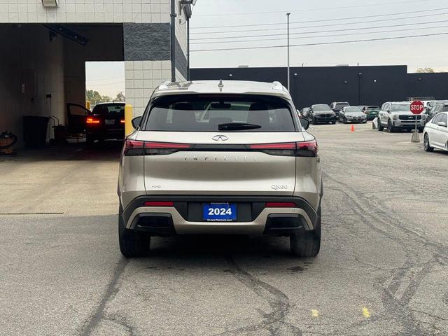 Photo of 2024 Warm Titanium INFINITI QX60