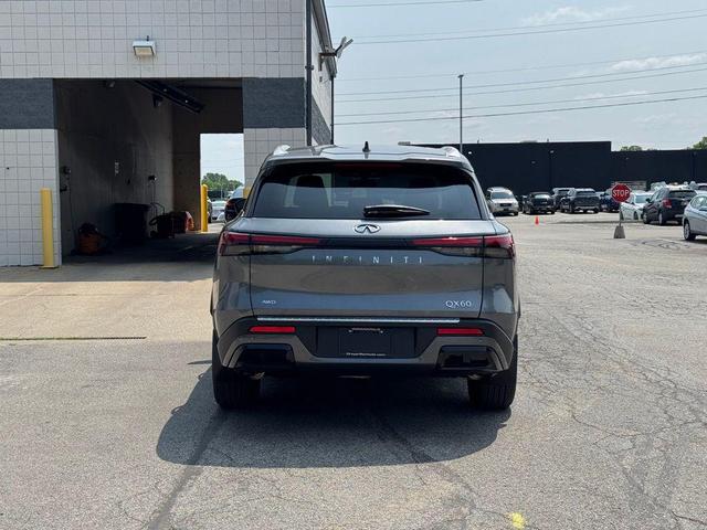 Photo of 2025 Graphite INFINITI QX60