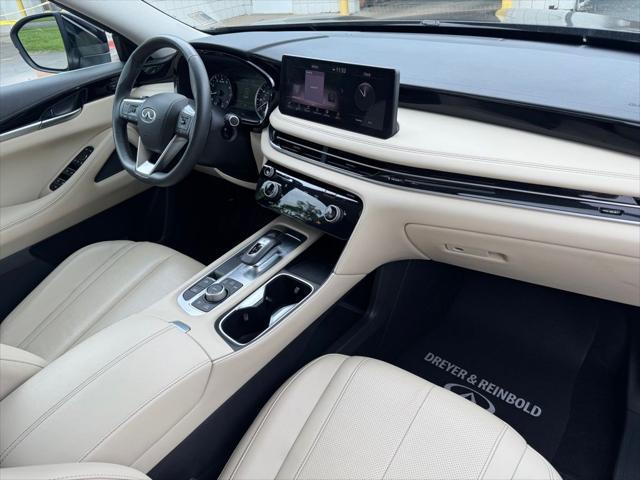 Photo of 2024 Mineral Black INFINITI QX60