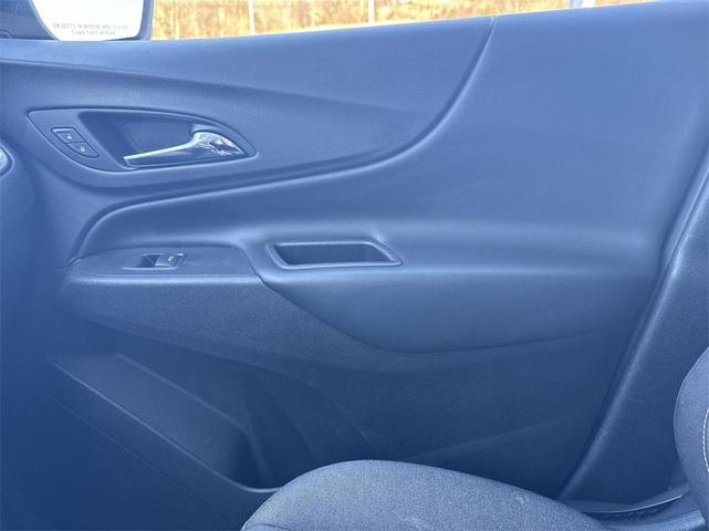 Photo of 2018 Mosaic Black Metallic Chevrolet Equinox