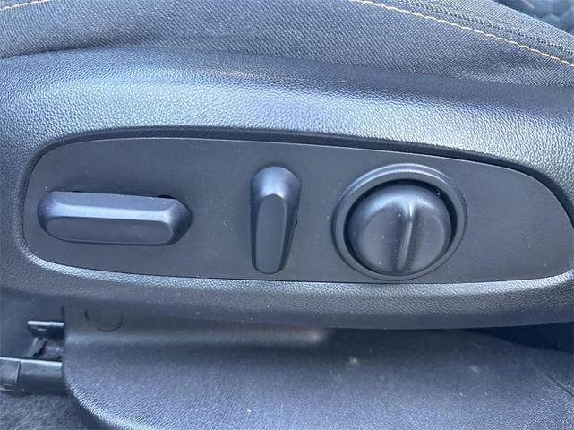 Photo of 2018 Mosaic Black Metallic Chevrolet Equinox