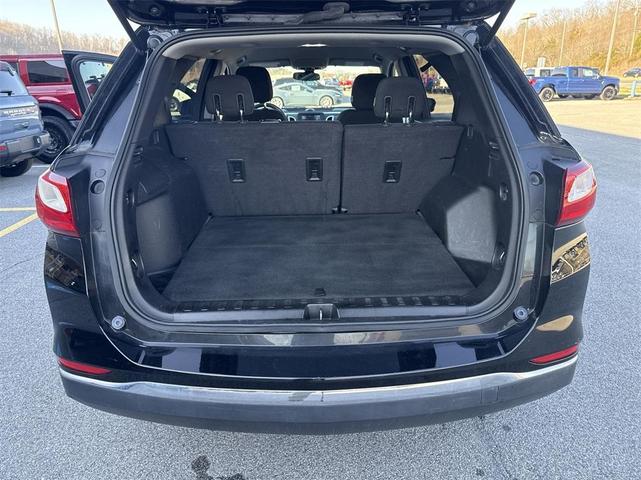 Photo of 2018 Mosaic Black Metallic Chevrolet Equinox