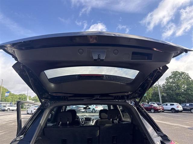 Photo of 2019 Mosaic Black Metallic Chevrolet Equinox
