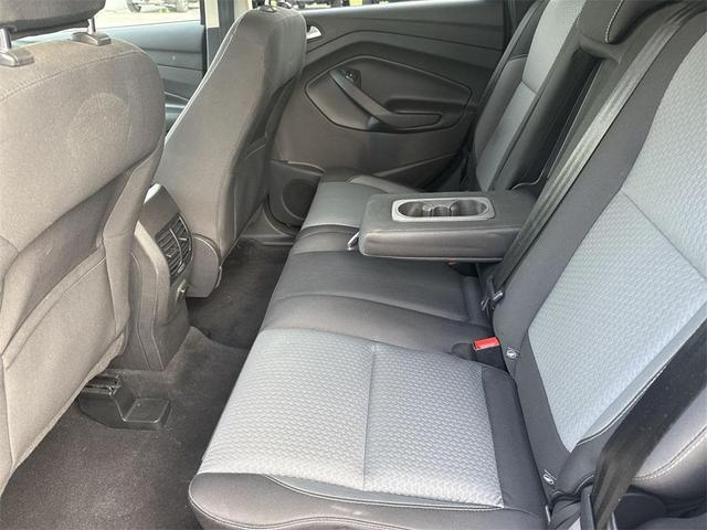 Photo of 2018 Shadow Black Ford Escape