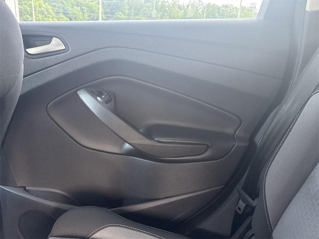Photo of 2018 Shadow Black Ford Escape