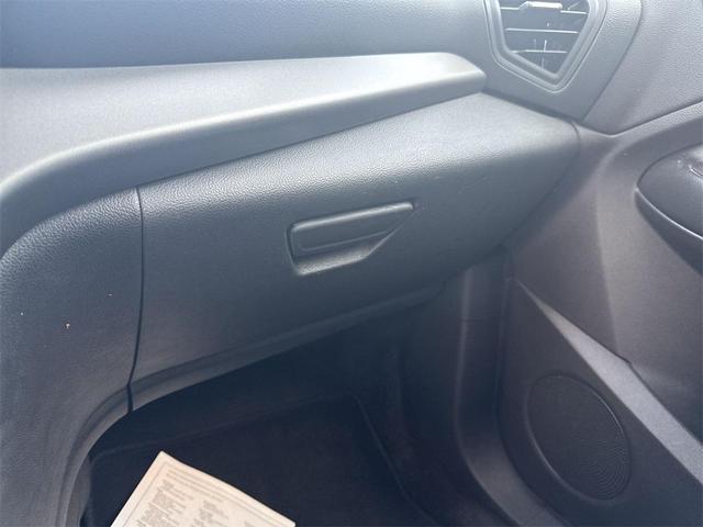 Photo of 2018 Shadow Black Ford Escape