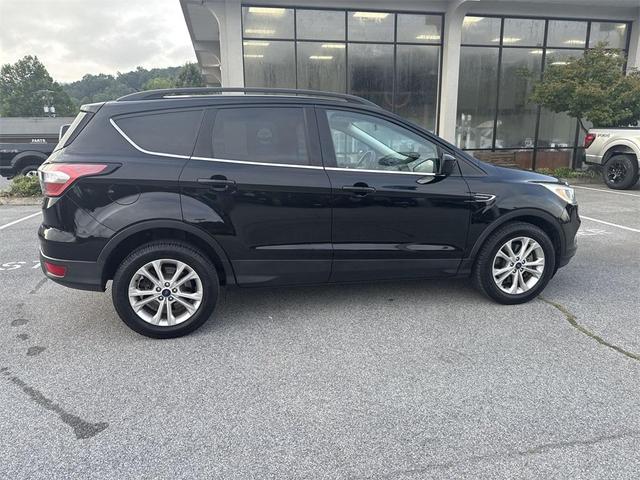 Photo of 2018 Shadow Black Ford Escape