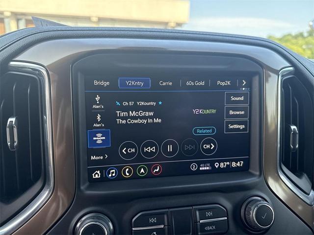 Photo of 2020 Iridescent Pearl Tricoat Chevrolet Silverado 1500